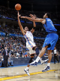 Dallas Mavericks v Oklahoma City Thunder: Thabo Sefolosha and Tyson Chandler