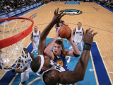 Golden State Warriors v Dallas Mavericks: David Lee and Brendan Haywood