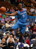 Tulsa 66ers v Sioux Falls Skyforce: Tweety Carter