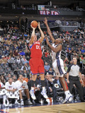 Philadelphia 76ers v New Jersey Nets: Spencer Hawes and Travis Outlaw
