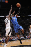 Orlando Magic v San Antonio Spurs: Dwight Howard and Antonio McDyess