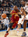 Cleveland Cavaliers  v Oklahoma City Thunder: Mo Williams and Serge Ibaka