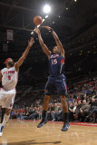 Atlanta Hawks v Detroit Pistons: Al Horford and Chris Wilcox