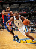 Detroit Pistons v Memphis Grizzlies: Sam Young and Tracy McGrady
