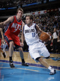 New Jersey Nets v Dallas Mavericks: Jose Juan Barea and Troy Murphy