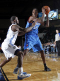 Tulsa 66ers v Texas Legends: Larry Owens and Dominique Jones