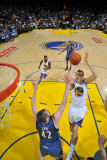 Minnesota Timberwolves v Golden State Warriors: Lou Amundson and Kevin Love