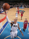 New Jersey Nets v Dallas Mavericks: Shawn Marion and Jordan Farmar