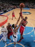 Portland Trail Blazers v Dallas Mavericks: LaMarcus Aldridge and Tyson Chandler