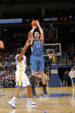 Minnesota Timberwolves v Golden State Warriors: Kevin Love and Reggie Williams