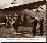 Boeing B-314  Passengers Arrive at La Gaurdia  1939