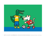Maisy Plays Football
