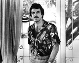Tom Selleck - Magnum  PI