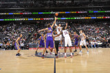 Phoenix Suns v New Jersey Nets  Newark  NJ - February 28: Brook Lopez and Robin Lopez