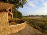 Guest Banda Overlooking Mwaleshi River