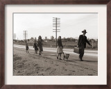 Homeless Migrant Family of Seven  Walking the Highway from Phoenix  Arizona  1939