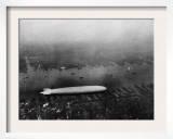 The LZ 129 Graf Zeppelin  over Manhattan  New York City  June 5  1931