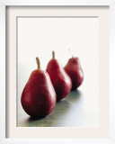 Traveling Pears in Red