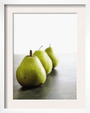 Traveling Pears in Green