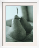 Pears Pairing in Blue