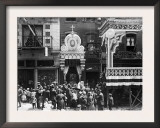 Little Italy  Street Altar to Our Lady of Help  Mott St  New York  1908