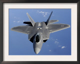 F-22 Raptor Moves into Position to Receive Fuel