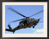 US Air Force HH-60 Pavehawk Comes in for a Landing