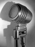 Microphone