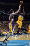Los Angeles Lakers v New Orleans Hornets - Game Three  New Orleans  LA - APRIL 22: Carl Landry and 