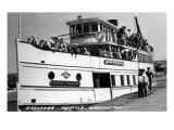 Seattle  Washington - SS Sightseer Ship Docked
