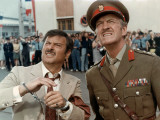 Eli Wallach and David Niven: Le Cerveau  1969
