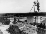 Mikhail Kaufman: Chelovek S Kino-Apparatom  1929