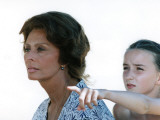 Sophia Loren and Salomé Stévenin: Soleil  1997