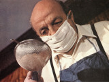 Bernard Blier: Elle Boit Pas  Elle Fume Pas  Elle Drague Pas Mais Elle Cause !  1970
