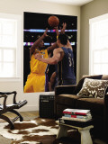 Washington Wizards v Los Angeles Lakers: Kobe Bryant and Yi Jianlian