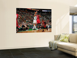 Miami Heat v Boston Celtics - Game Three  Boston  MA - MAY 7: Ray Allen  Chris Bosh and Dwyane Wade