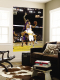 New York Knicks v Golden State Warriors: Stephen Curry and Wilson Chandler