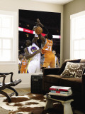 Phoenix Suns v Golden State Warriors: Jeff Adrien and Hakim Warrick
