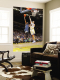 Minnesota Timberwolves v Golden State Warriors: Corey Brewer and Vladimir Radmanovic