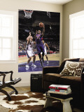 Atlanta Hawks v New Jersey Nets: Marvin Williams and Kris Humphries