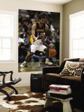 Los Angeles Lakers v Milwaukee Bucks: Earl Boykins and Pau Gasol