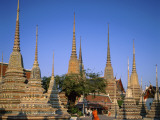 Wat Pho / Chedis / Monk  Bangkok  Thailand
