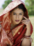Woman Dressed in Sari / Traditional Costume  Mumbai (Bombay)  Maharastra  India