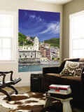 Harbor and Church of Vernazza  Cinque Terre  Italy