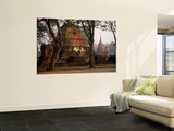 Wat Mahathat Chedi with Buddha