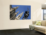 Spires of Neues Rathaus with Knight Statue