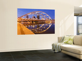 Fredrick Douglass and Susan B Anthony Memorial Bridge