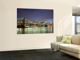 Brooklyn Bridge and Manhattan Skyline at Dusk