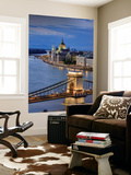 Hungary  Budapest  Parliament Buildings  Chain Bridge and River Danube