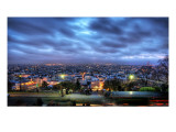 La Ville de Paris Gets Ready for Night